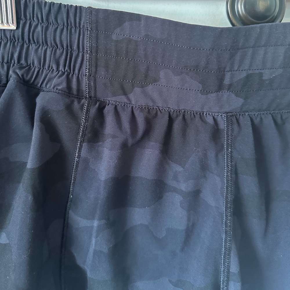 Lululemon Shorts - Picture 3 of 4